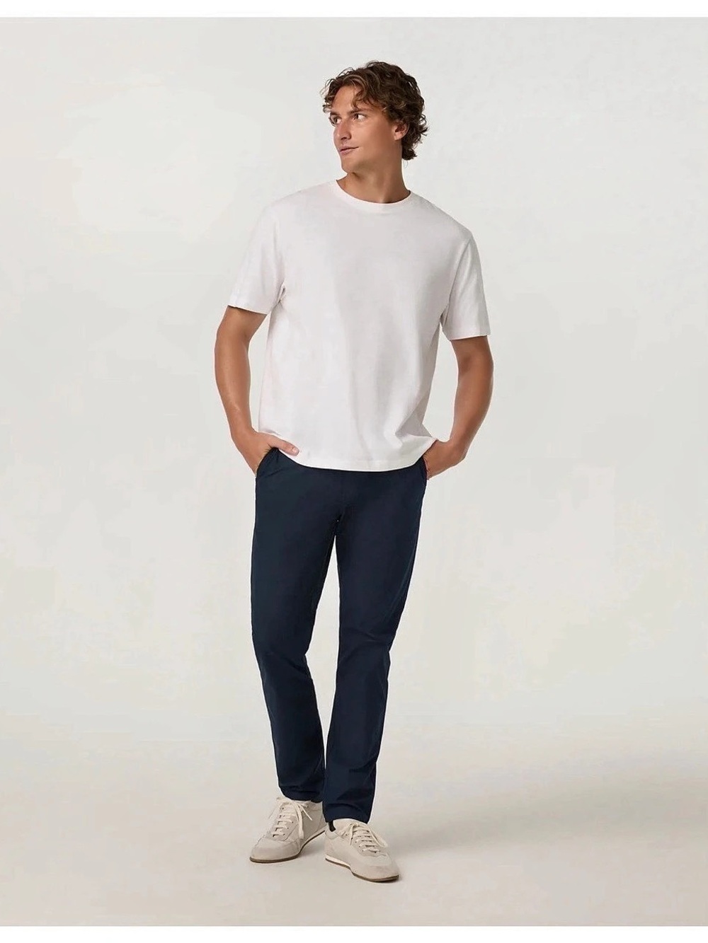 Vuori Meta™ Men’s Navy blue Pant Athletic Slim Fit, waist 36, like new